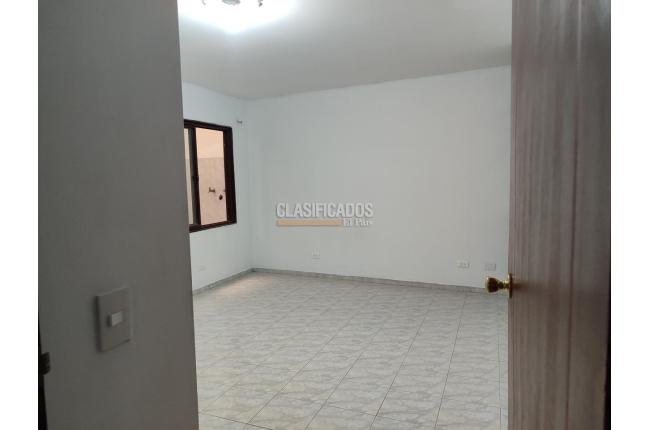 Apartamentos, Alquiler, Chapinero - $900.000