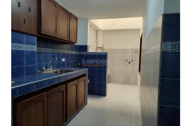Apartamentos, Alquiler, Chapinero - $900.000