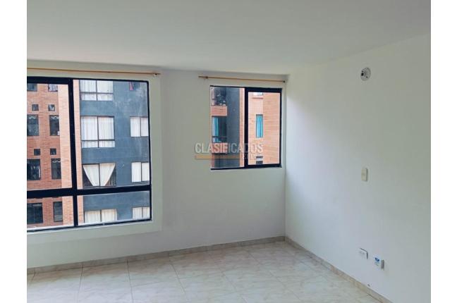 Apartamentos, Alquiler, Soacha - $830.000