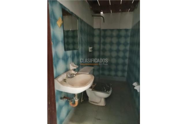 Locales y Bodegas, Alquiler, Caldas - $5.000.000