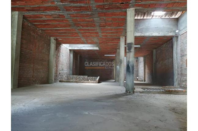 Locales y Bodegas, Alquiler, Caldas - $5.000.000