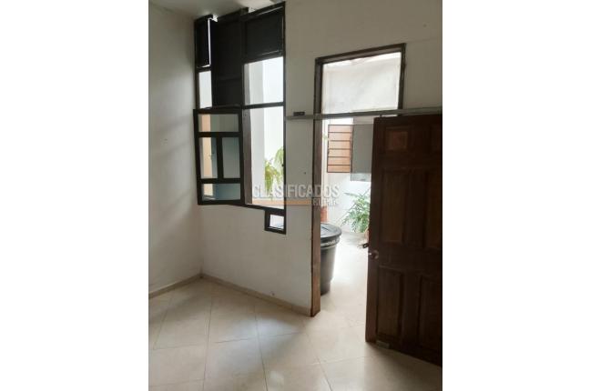 Casas, Venta, Atanasio Girardot - $480.000.000