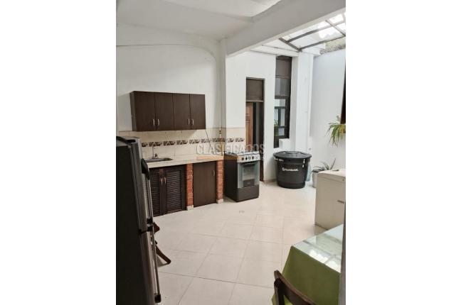 Casas, Venta, Atanasio Girardot - $480.000.000