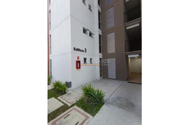 Apartamentos, Alquiler, Ciudad Pacifica - $1.500.000