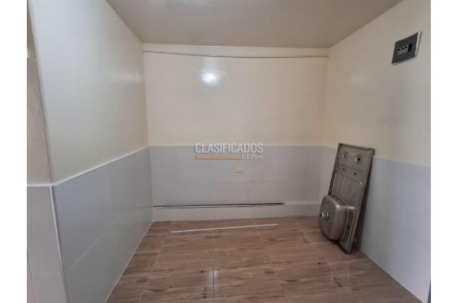 Apartaestudios, Alquiler, Metropolitano del Norte - $750.000