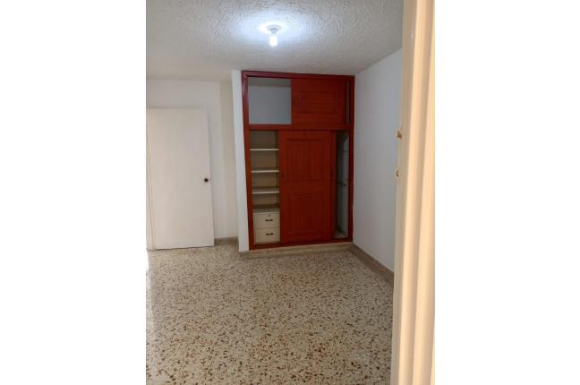 Apartamentos, Alquiler, Arboleda - $2.500.000