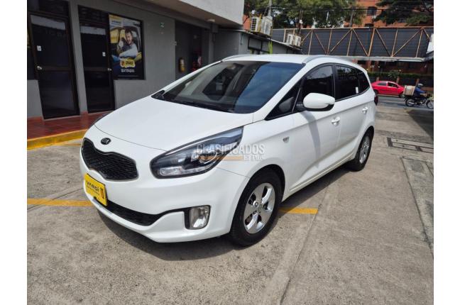Kia Carens 2017 - $45.900.000