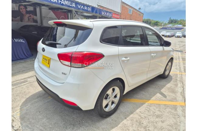 Kia Carens 2017 - $45.900.000
