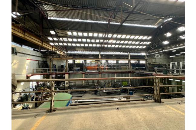 Locales y Bodegas, Venta, Porvenir - $3.500.000.000