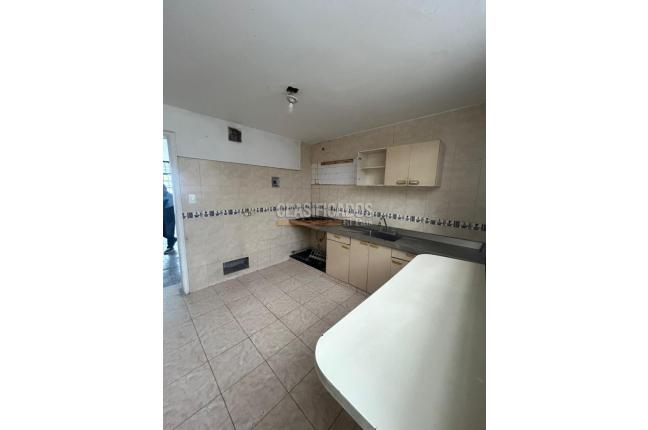 Casas, Alquiler, Bogotá - $4.500.000