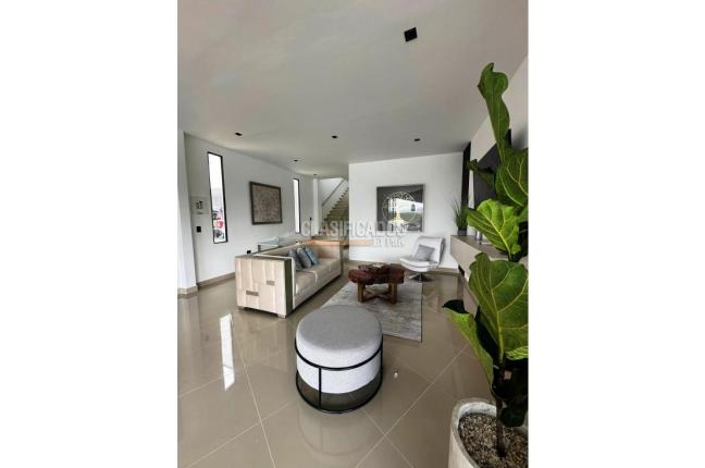 Fincas y Casas Campestres, Venta en Calima (Darién)