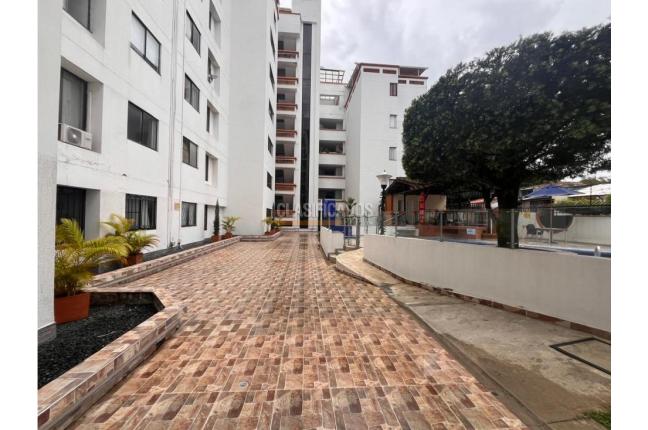 Apartamentos, Venta en El Refugio