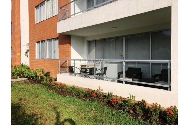 Apartamentos, Venta en Valle del Lili