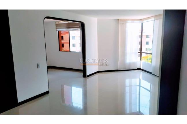 Apartamentos, Venta en Santa Anita