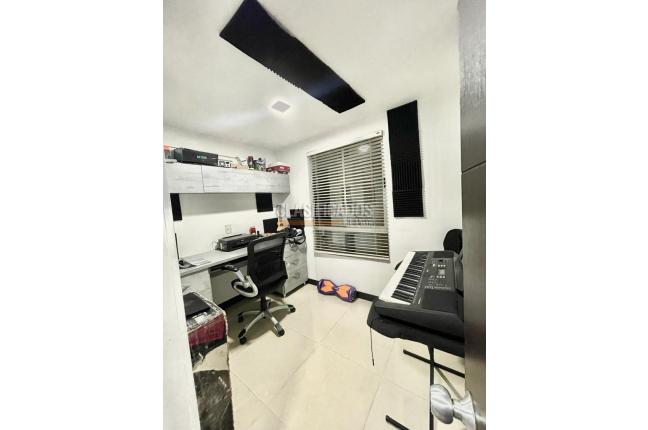 Apartamentos, Venta, El Ingenio - $550.000.000