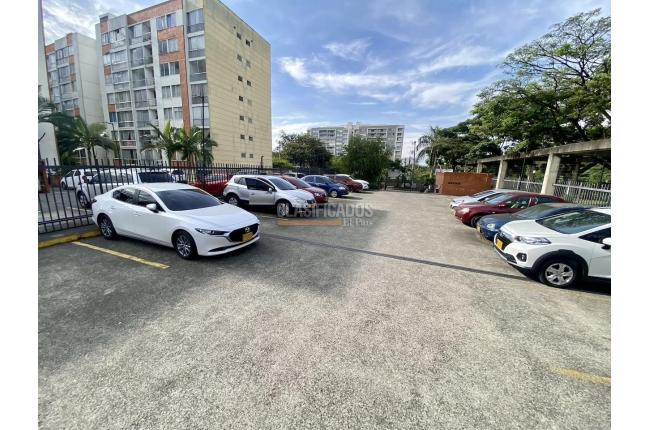 Apartamentos, Venta en Valle del Lili