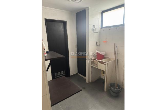 Apartamentos, Alquiler, Granada - $2.300.000