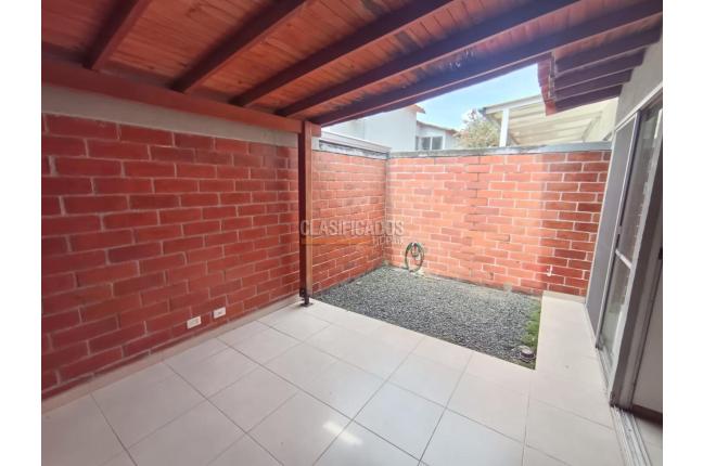 Casas, Venta, Ciudad Country - $360.000.000