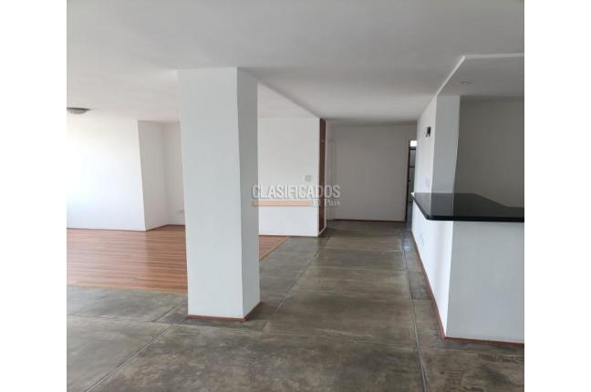 Apartamentos, Venta, Miraflores - $330.000.000