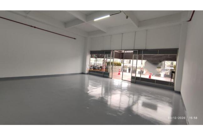 Locales y Bodegas, Alquiler, Bogotá - $8.000.000
