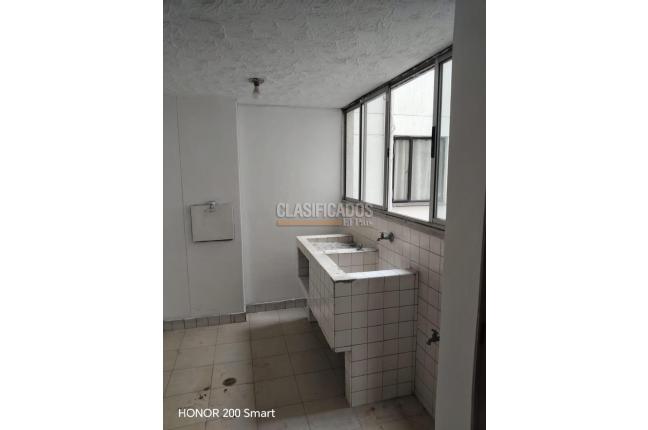 Apartamentos, Alquiler, San Vicente - $1.800.000