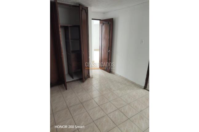 Apartamentos, Alquiler, San Vicente - $1.800.000