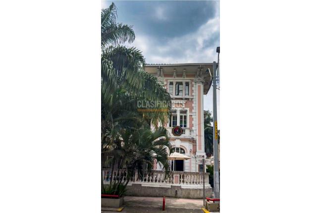 Casas, Venta, Granada - $1.980.000.000