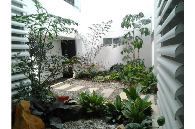 Apartamentos, Venta en Pance