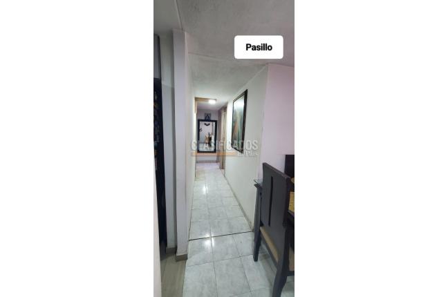 Apartamentos, Venta en Cañaverales