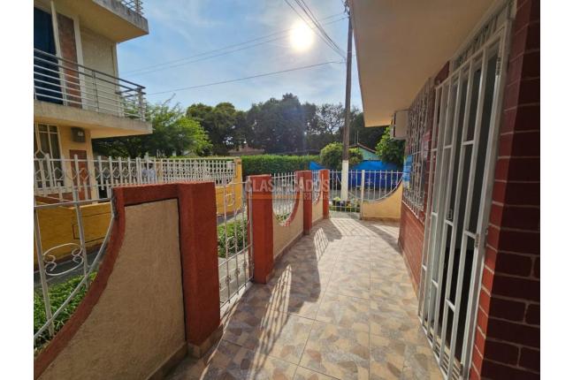 Casas, Alquiler, Palmira - $1.500.000