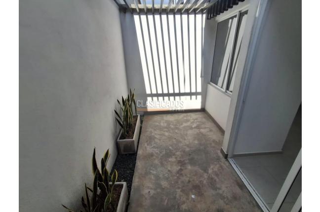 Apartaestudios, Alquiler, Prados del Norte - $1.300.000