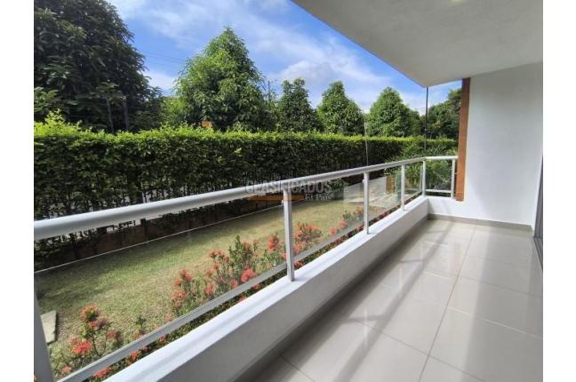 Apartamentos, Venta en Valle del Lili