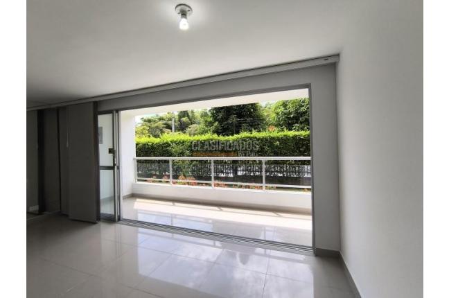 Apartamentos, Venta en Valle del Lili