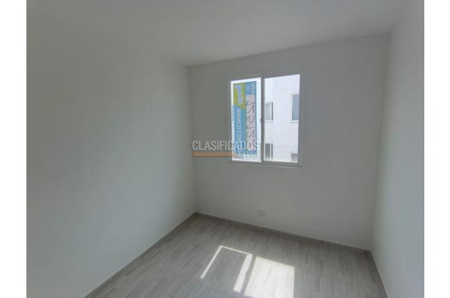 Apartamentos, Alquiler, Ciudad Pacifica - $1.300.000