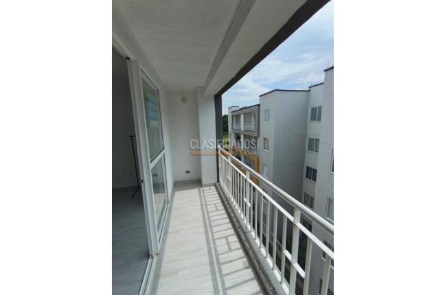 Apartamentos, Alquiler, Ciudad Pacifica - $1.300.000