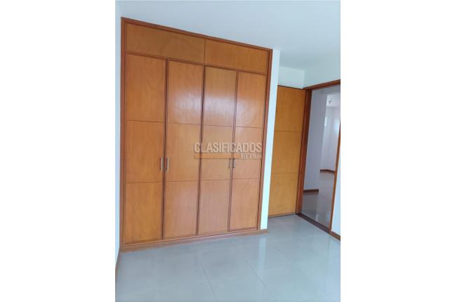 Apartamentos, Alquiler, Ciudad Jardín - $4.000.000