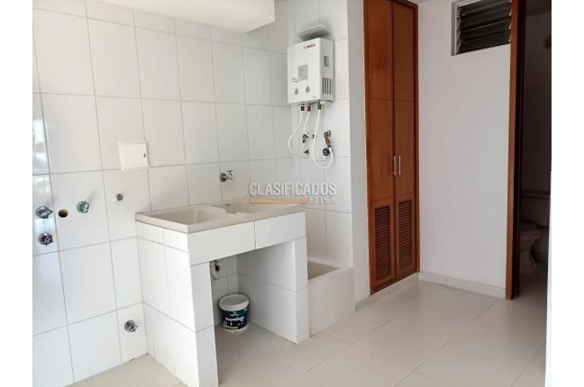 Apartamentos, Alquiler, Ciudad Jardín - $4.000.000