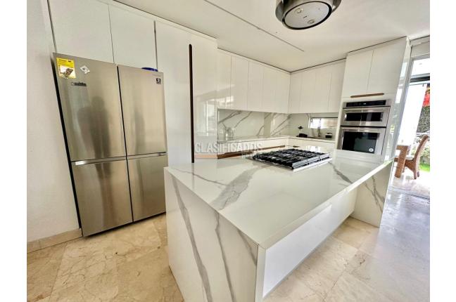 Apartamentos, Alquiler, Cristales - $6.800.000