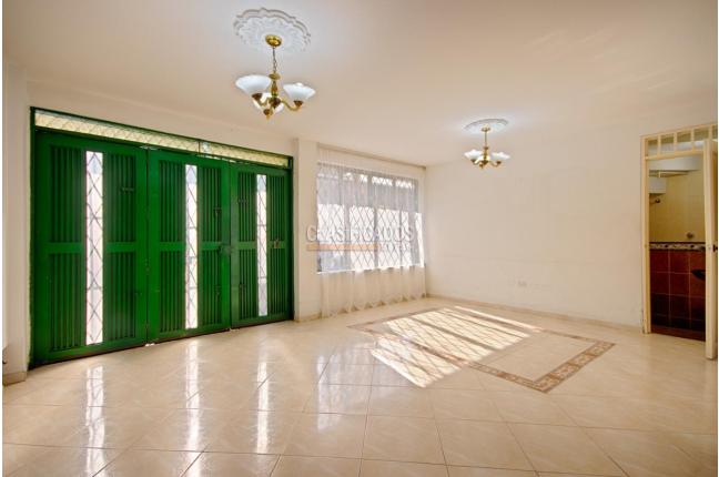 Casas, Venta, Chapinero - $700.000.000