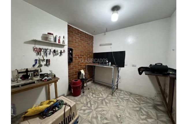 Casas, Venta, Floralia - $350.000.000