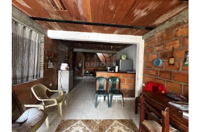 Casas, Venta, Floralia - $350.000.000