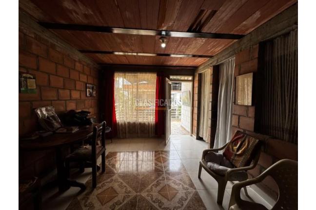 Casas, Venta, Floralia - $350.000.000