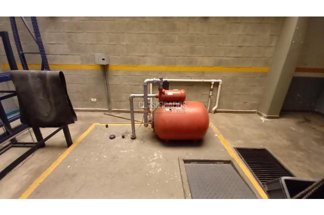 Locales y Bodegas, Venta, Guayaquil - $2.000.000.000