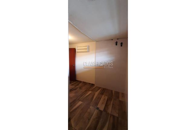 Apartamentos, Alquiler, La Cascada - $2.400.000