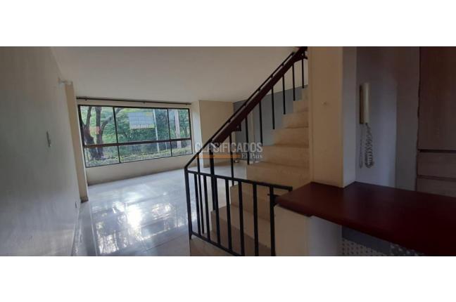 Apartamentos, Alquiler, La Cascada - $2.400.000