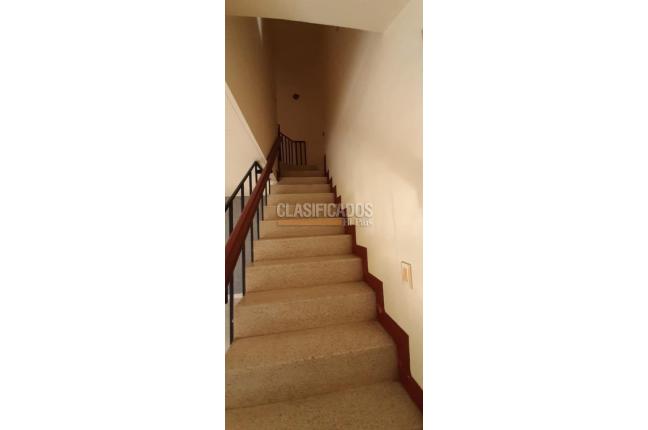 Apartamentos, Alquiler, La Cascada - $2.400.000