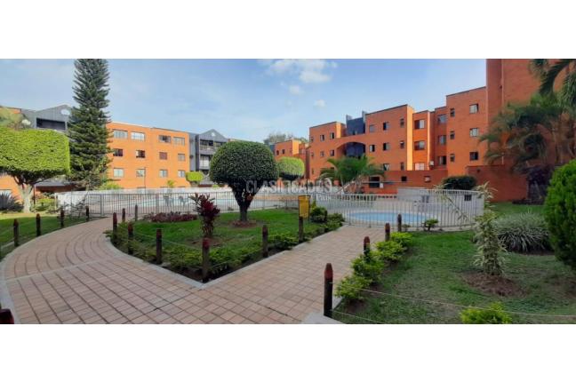 Apartamentos, Alquiler, La Cascada - $2.400.000