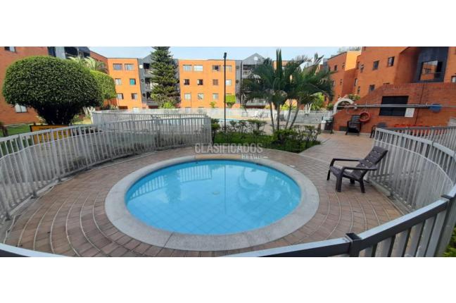 Apartamentos, Alquiler, La Cascada - $2.400.000