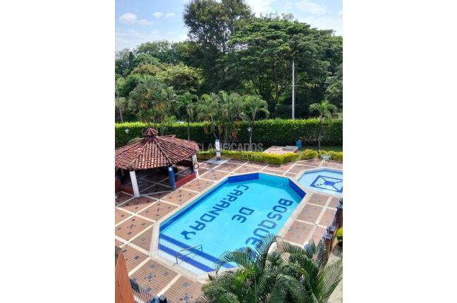 Apartamentos, Venta, Álamos - $240.000.000