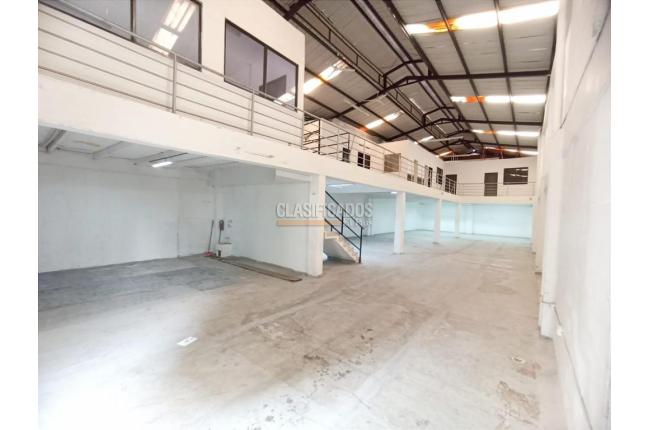 Locales y Bodegas, Alquiler en Los Cámbulos